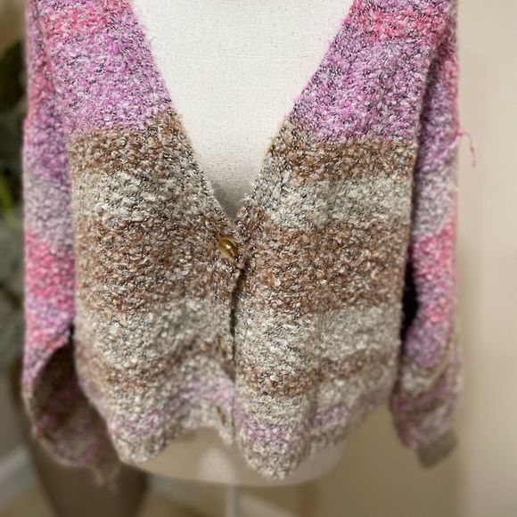 Free People Soulmate Cardi / Passion
Flower Combo NWOT 
Size XS,S - Picture 5 of 12